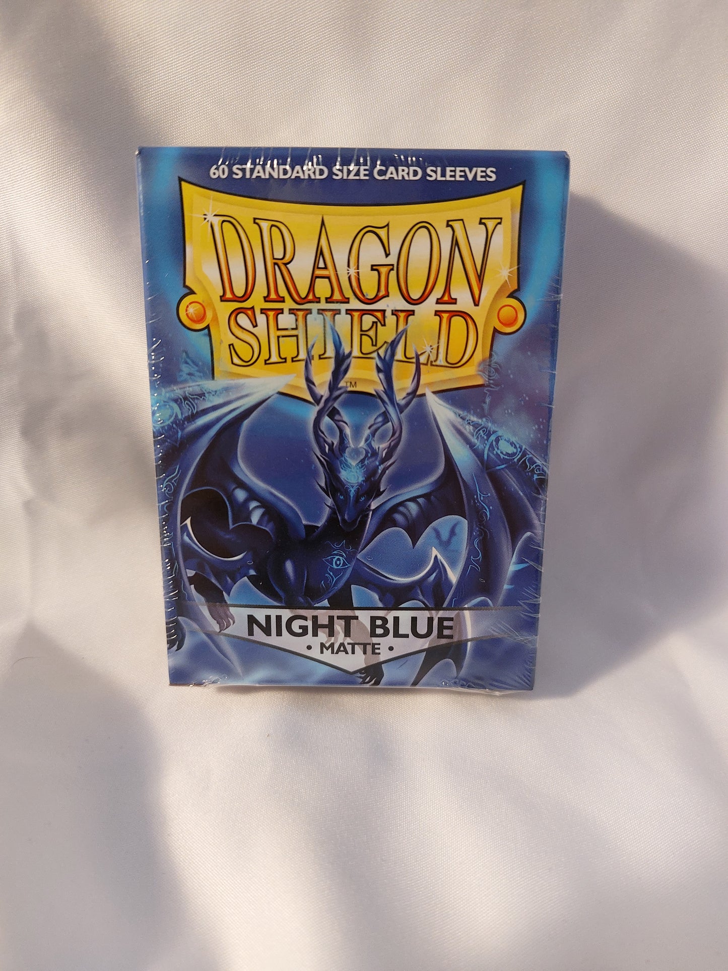 Dragon shield - 60 protege cartes stabdard mat night blue